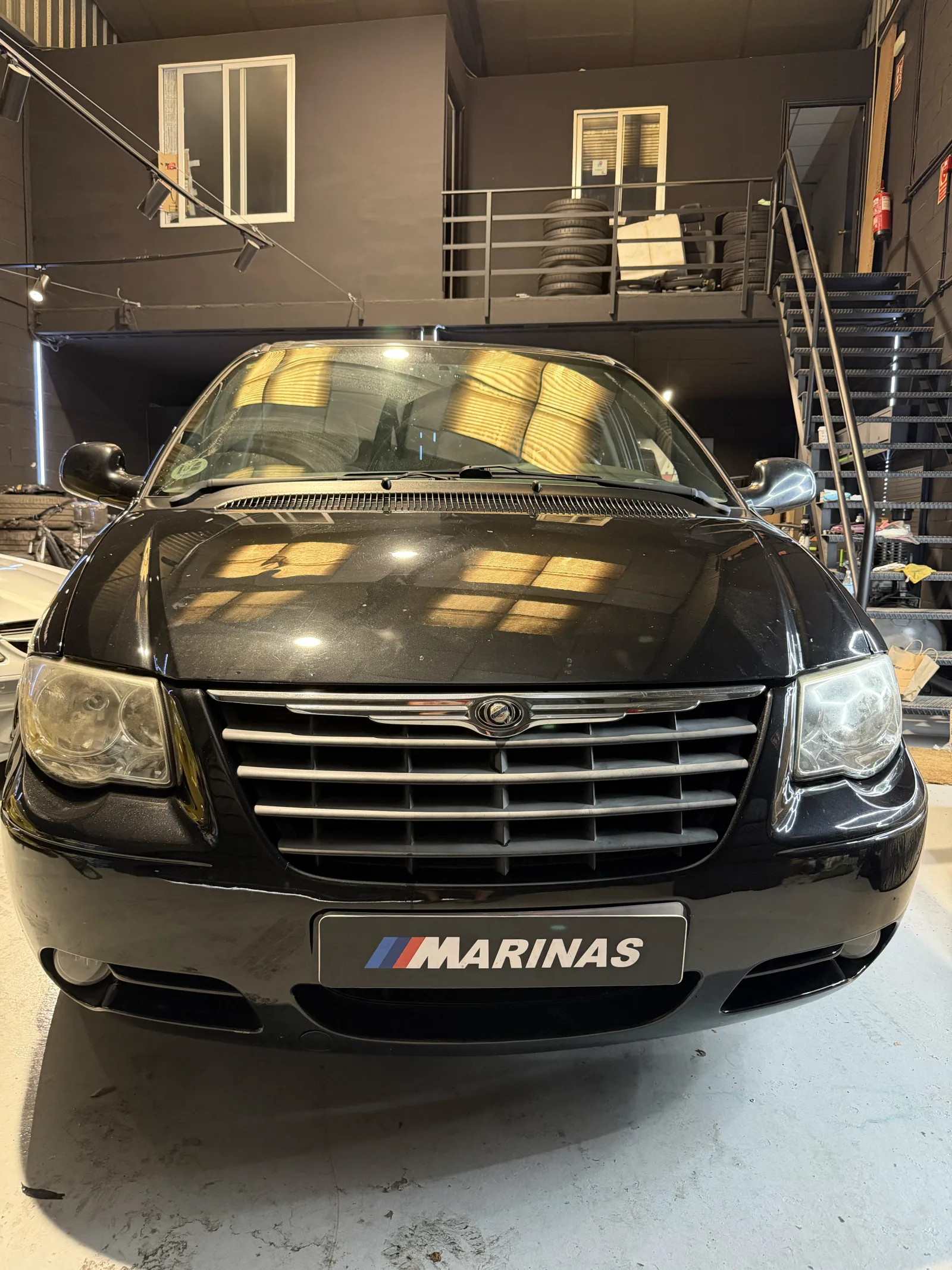Chrysler Voyager 2.5 CRD 143 CV LX - Imagen 2