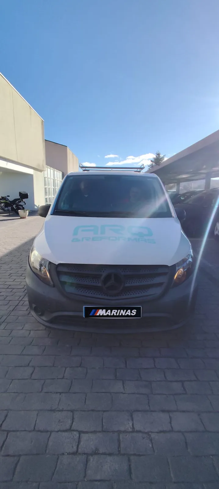 Mercedes-Benz Vito Furgón 110 CDI 102 CV - Vista principal