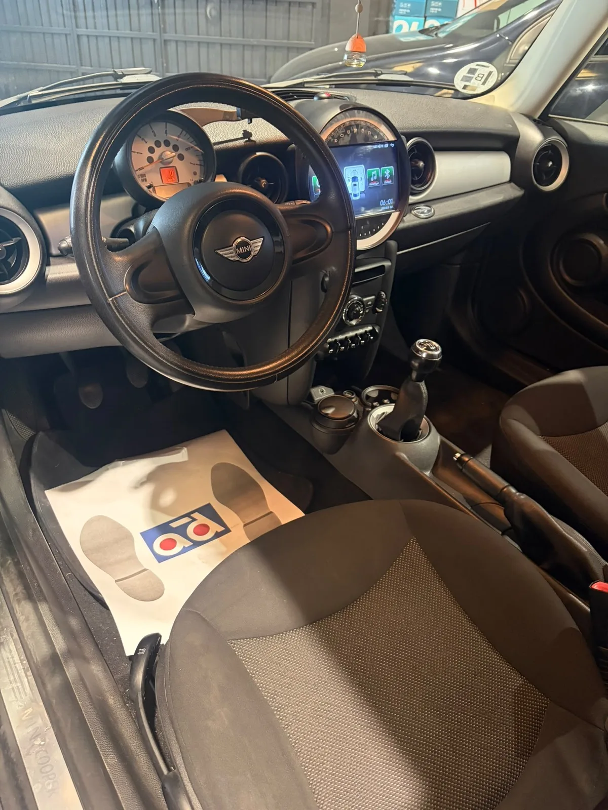 MINI Cooper D - Interior