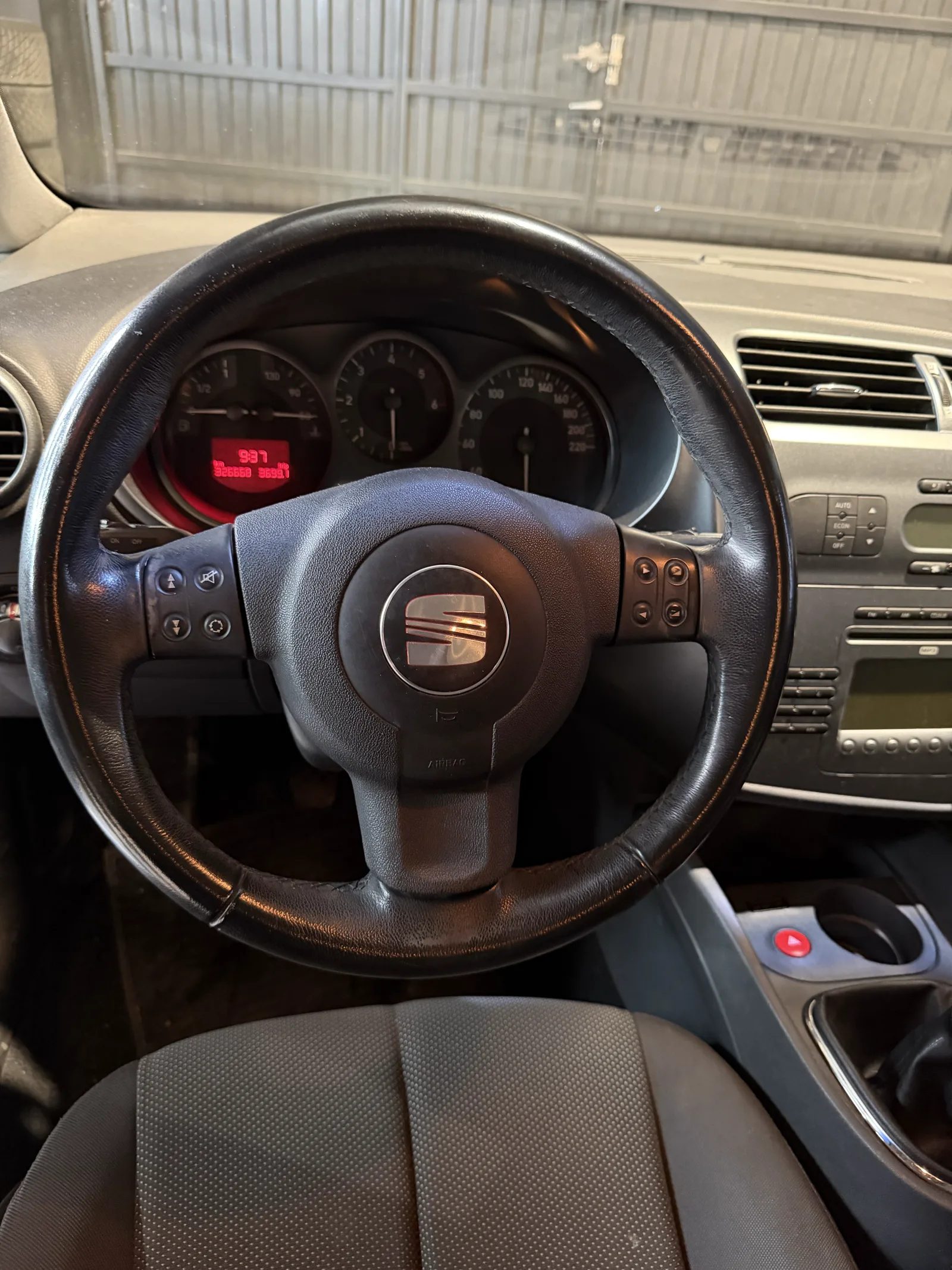 SEAT León 1.9 TDI Reference 105 CV - Imagen 8