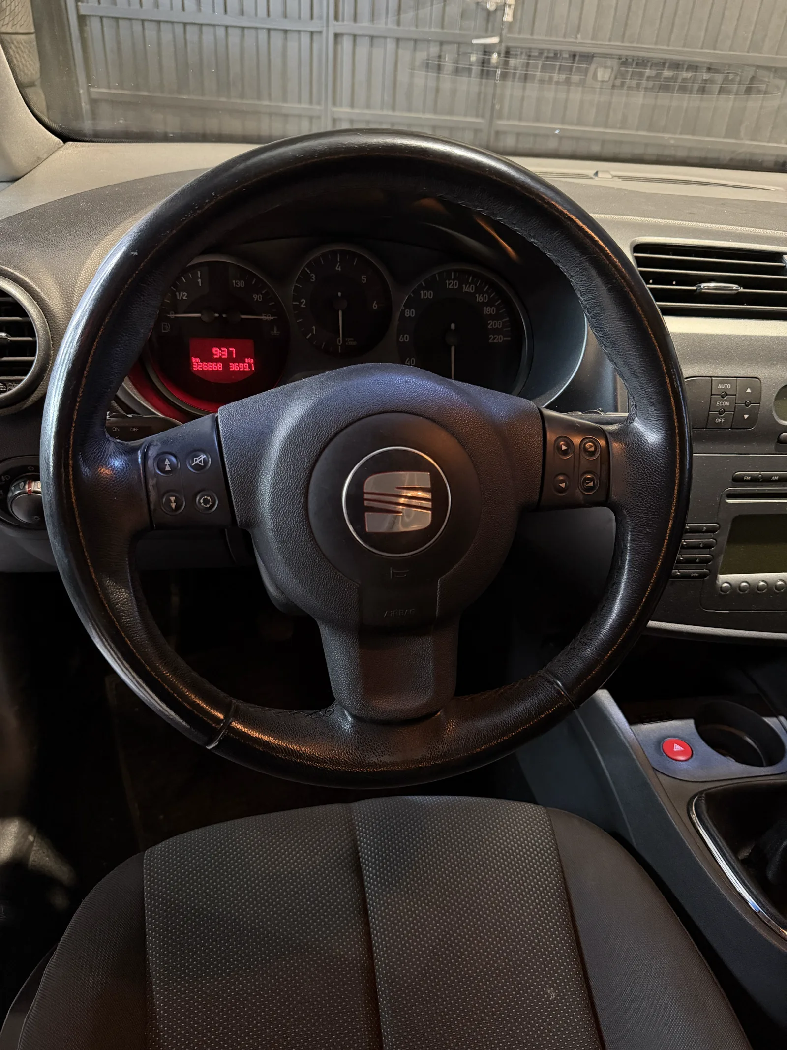 SEAT León 1.9 TDI Reference 105 CV - Imagen 9