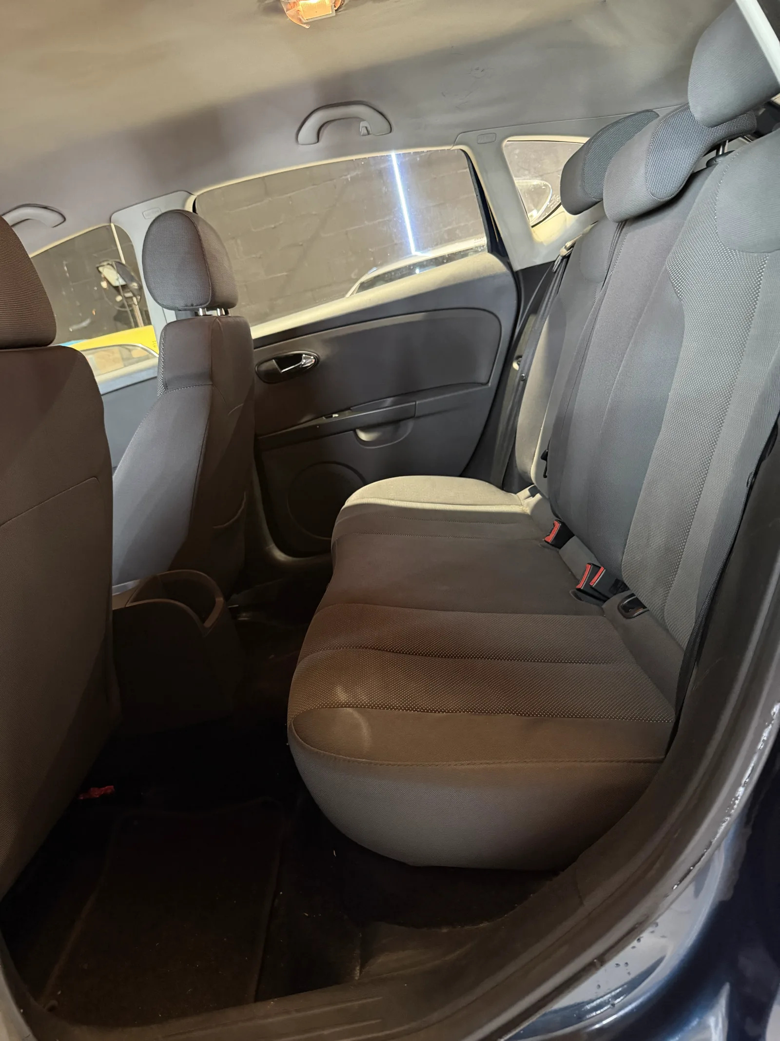 SEAT León 1.9 TDI Reference 105 CV - Imagen 13